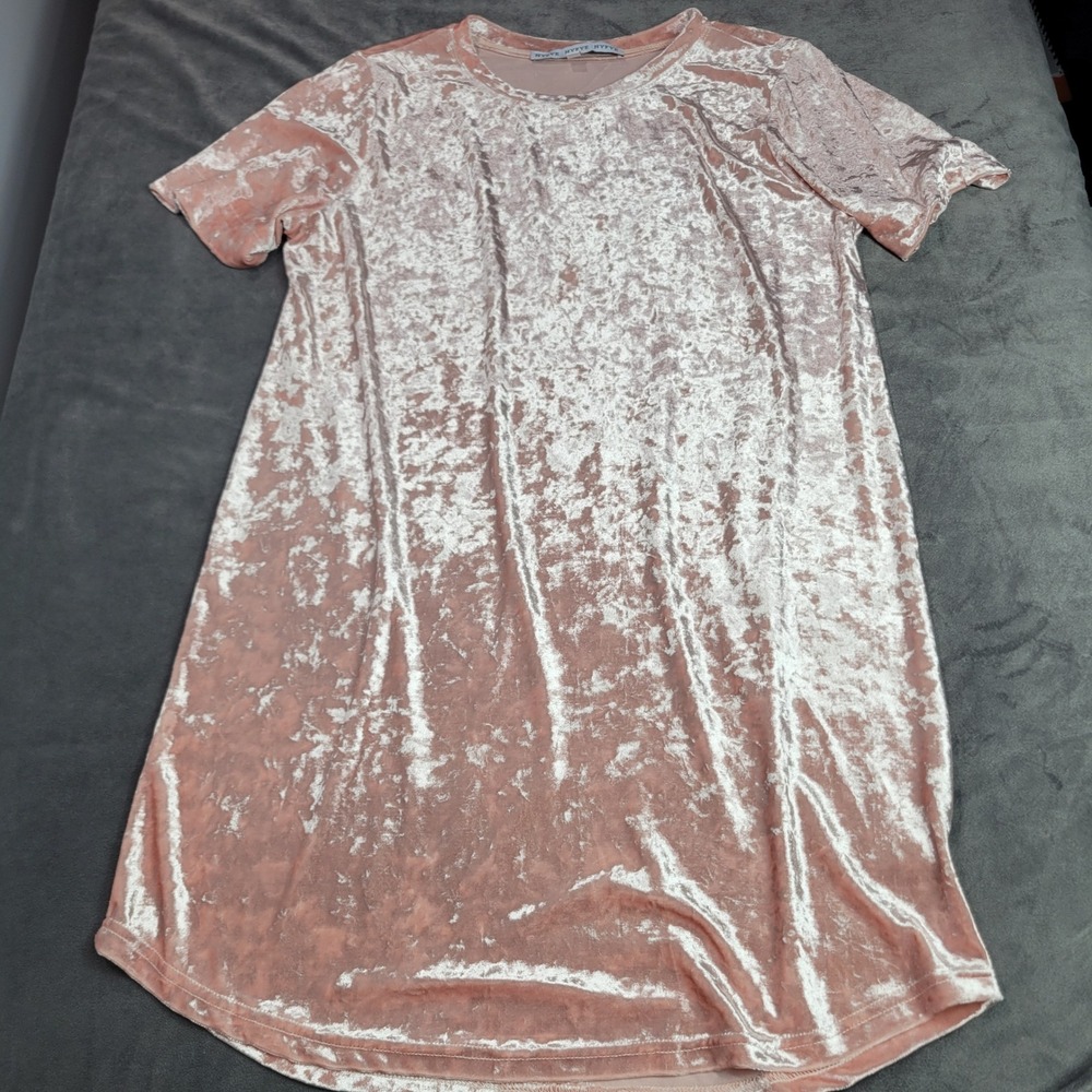 Hyfve Pink Crushed Velvet Mini T-Shirt Dress Short Sleeve Crew Neck H18A213